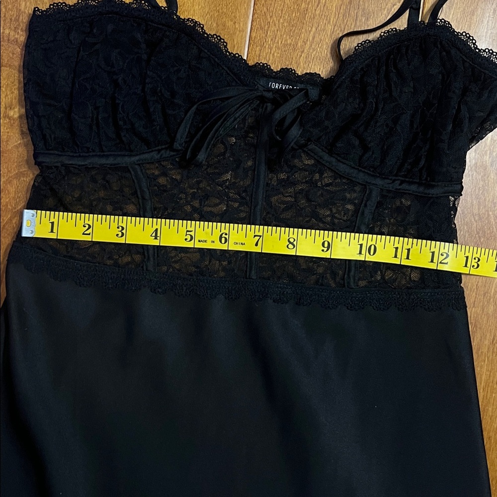 Forever 21 Y2K Black Lace Slip Dress Sz M Whimsigoth Grunge Fairy Romantic Midi - Picture 5 of 11